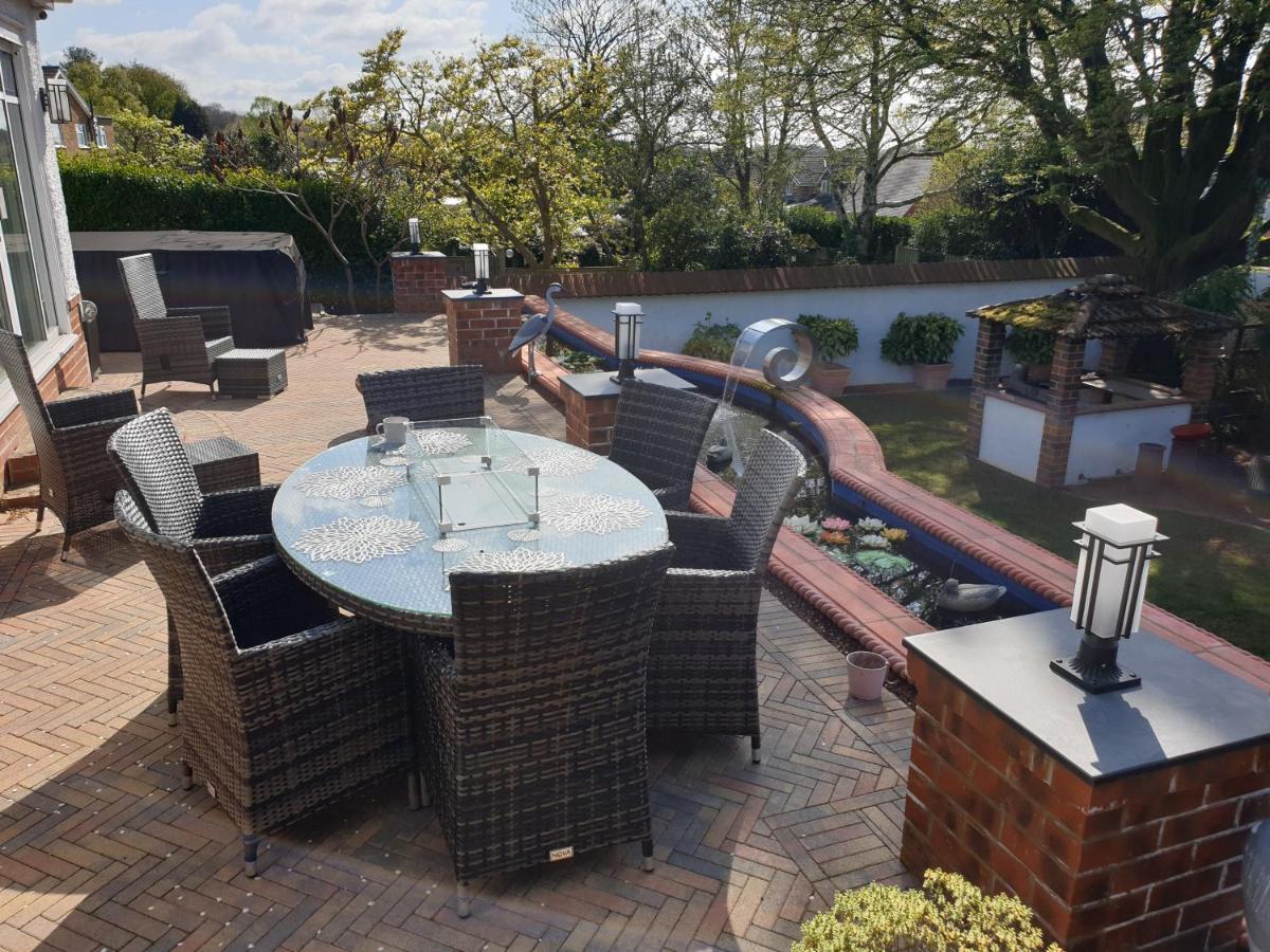Best Area Close To Leeds Centre Εξωτερικό φωτογραφία